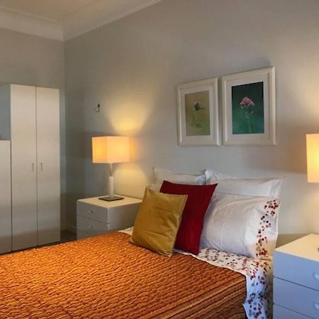 Cosy 2 Bedrooms Apartment In Arroios - Ssl 3A Lisbon Luaran gambar