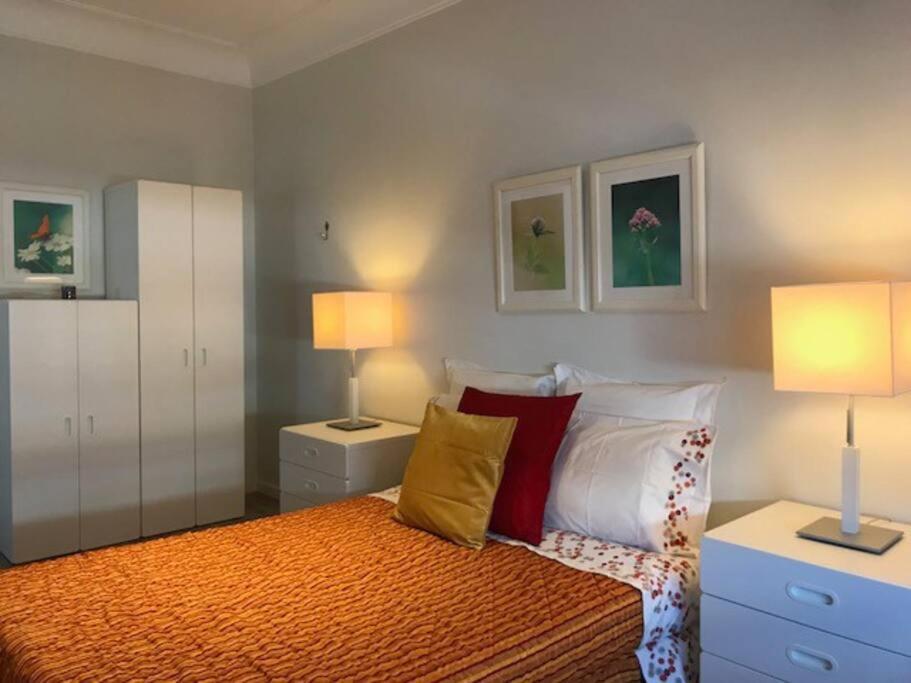 Cosy 2 Bedrooms Apartment In Arroios - Ssl 3A Lisbon Luaran gambar
